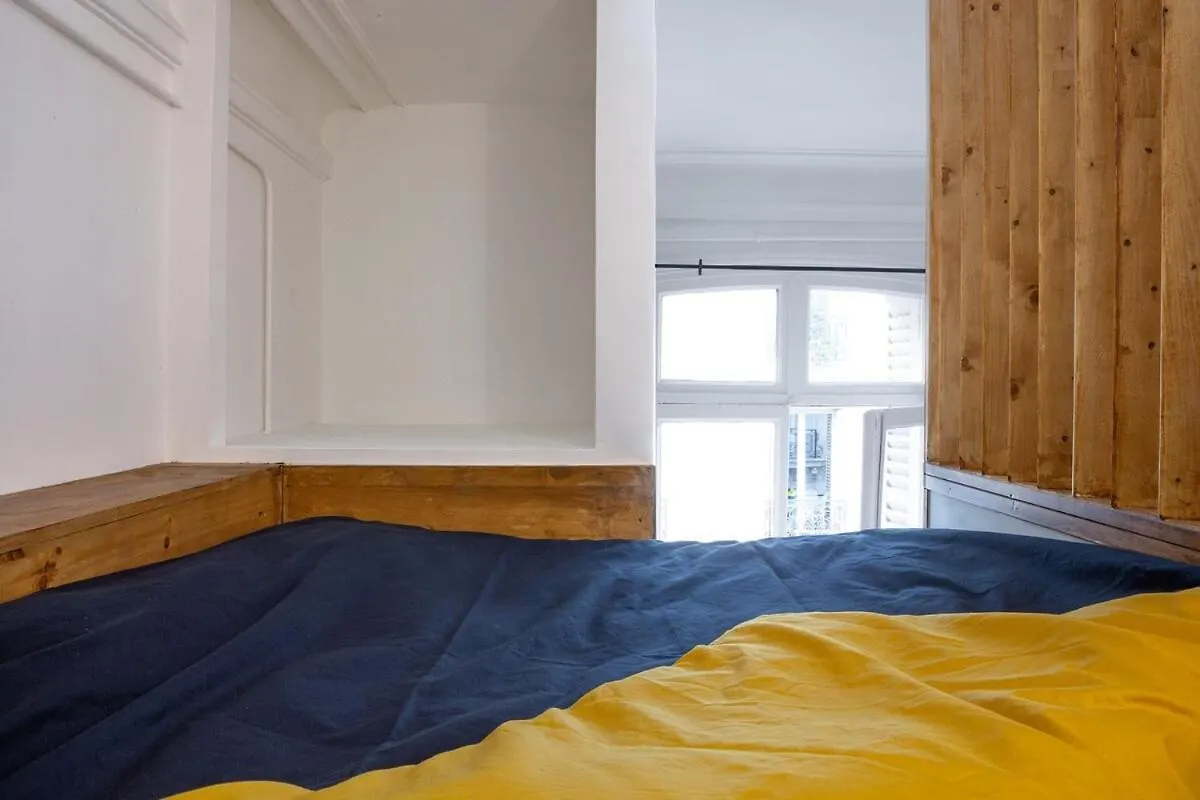 Apartment Champs Elysees - Av De Friedland Paris France